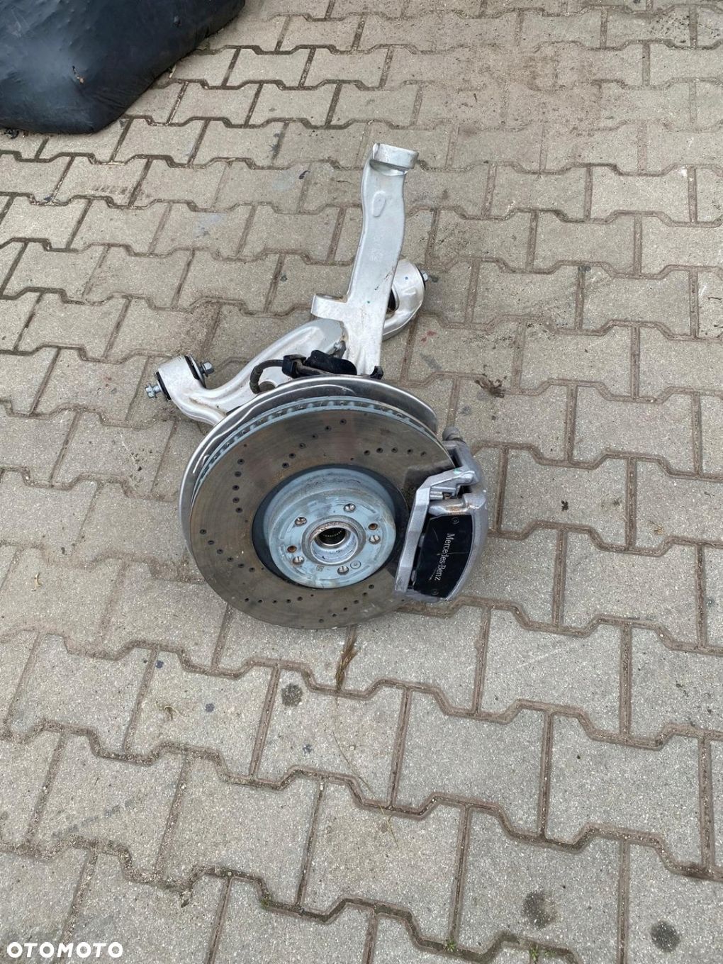 ZWROTNICA TARCZA ZACISK LEWA MERCEDES GLE 167 LIFT - 1