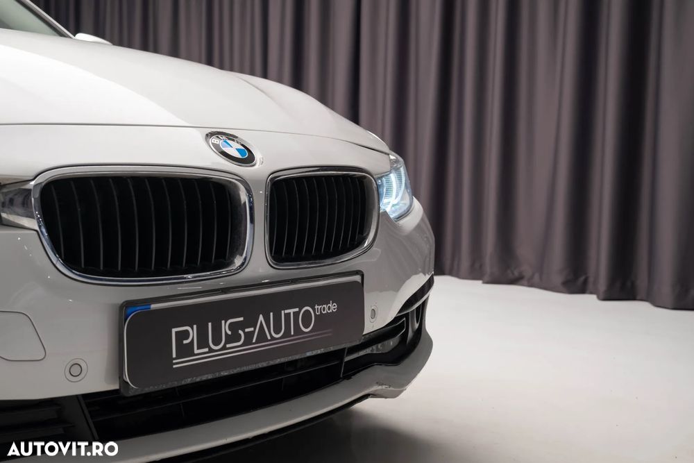 BMW Seria 3 318d Aut. Sport Line - 4