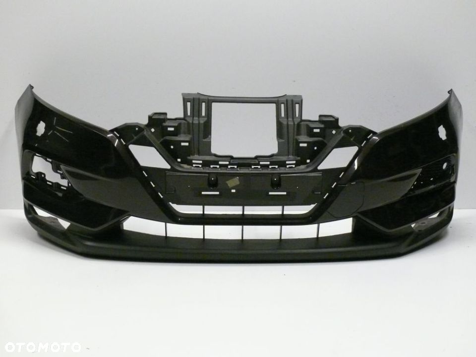 ZDERZAK PRZEDNI NISSAN QASHQAI II J11 2017 2019 LIFT PDC XENON