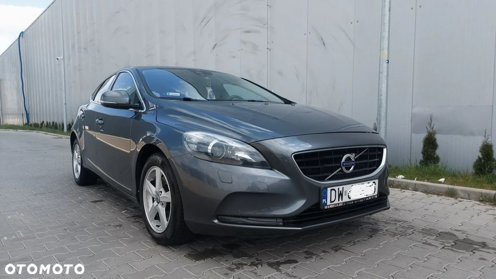 Volvo V40 II (2012-) T3 Momentum, 2013