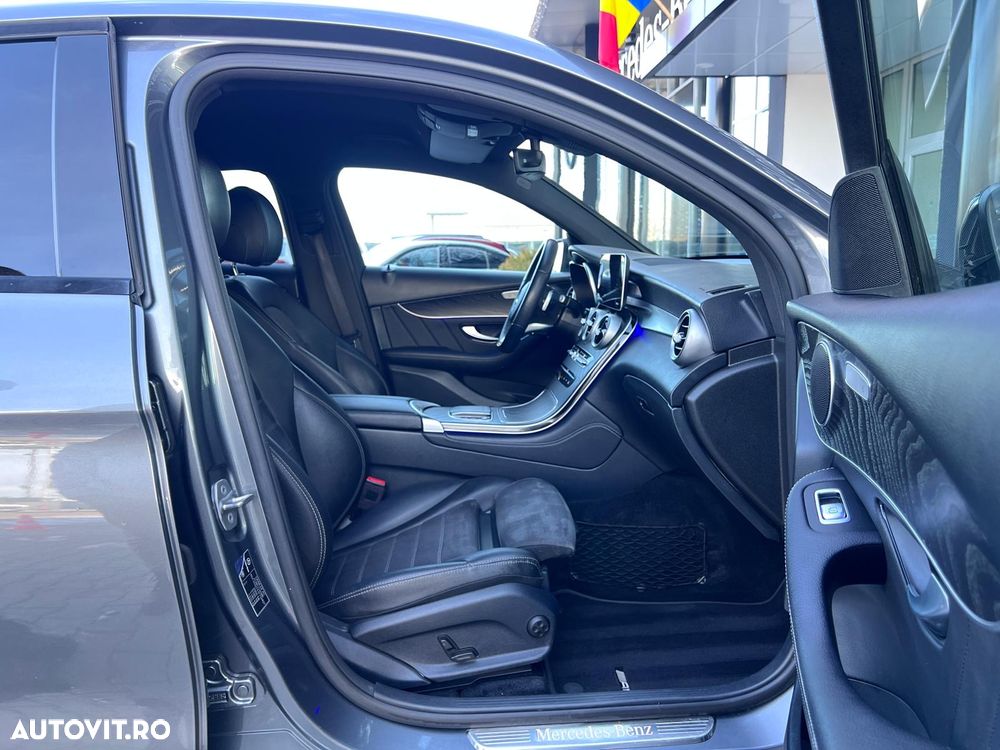 Mercedes-Benz GLC 220 d 4MATIC 9G-TRONIC AMG Line - 11