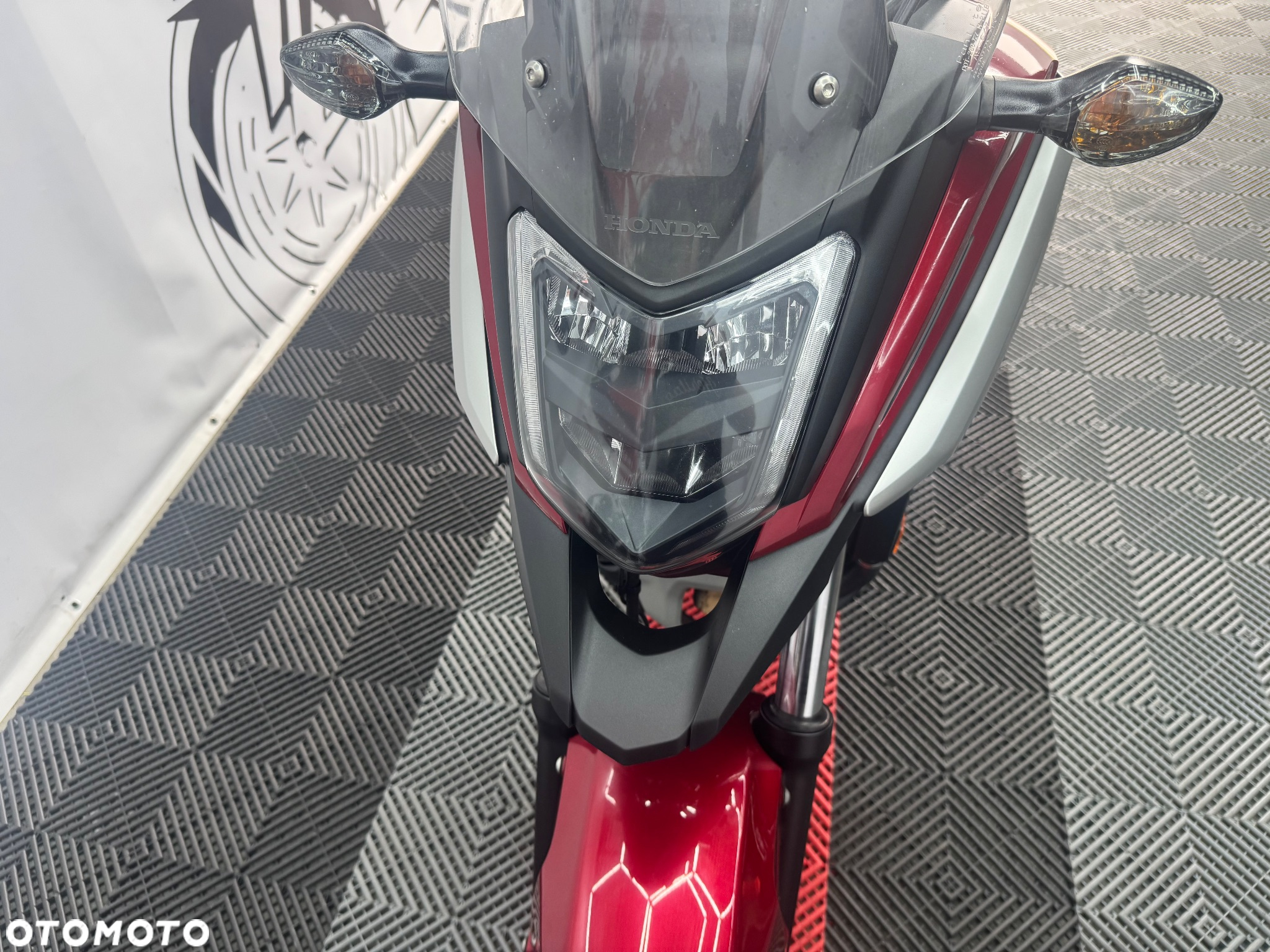 Honda NC - 12