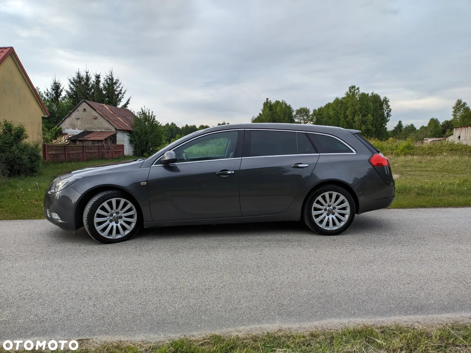 Opel Insignia - 8