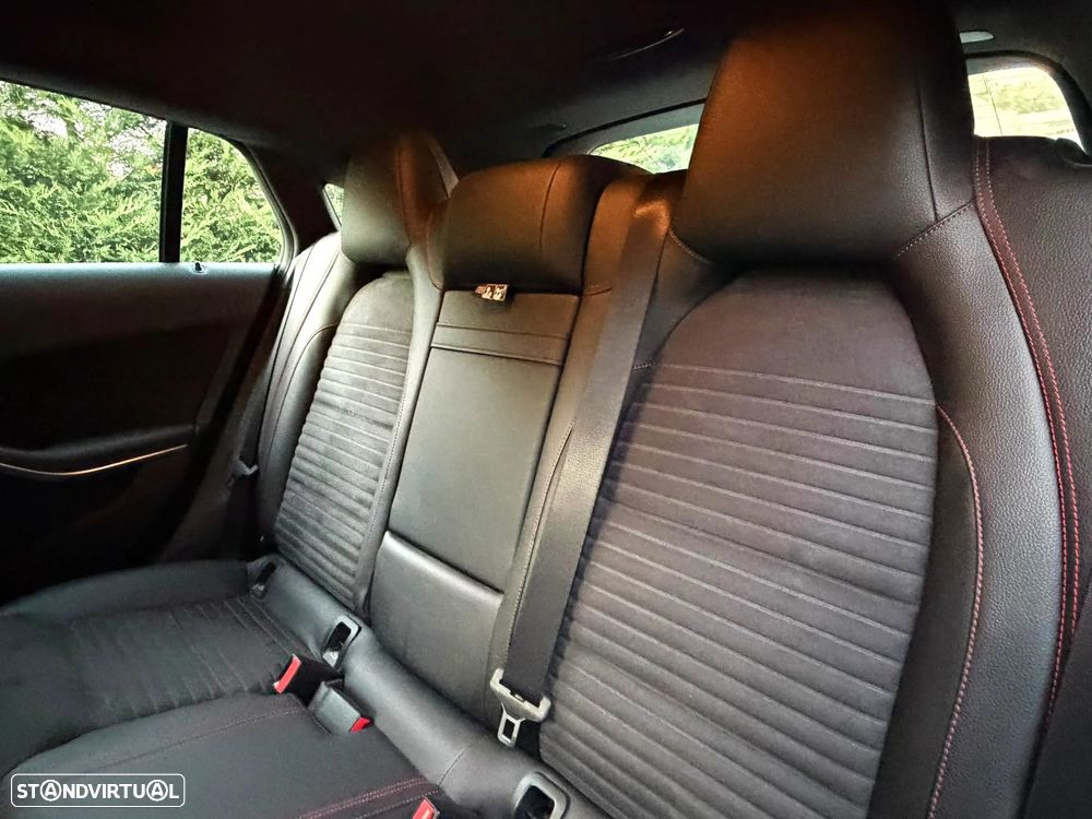 Mercedes-Benz CLA 220 (CDI) d 7G-DCT AMG Line - 24
