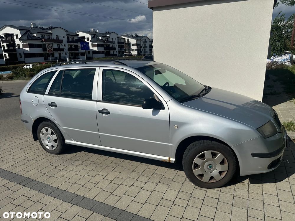 Skoda Fabia - 8