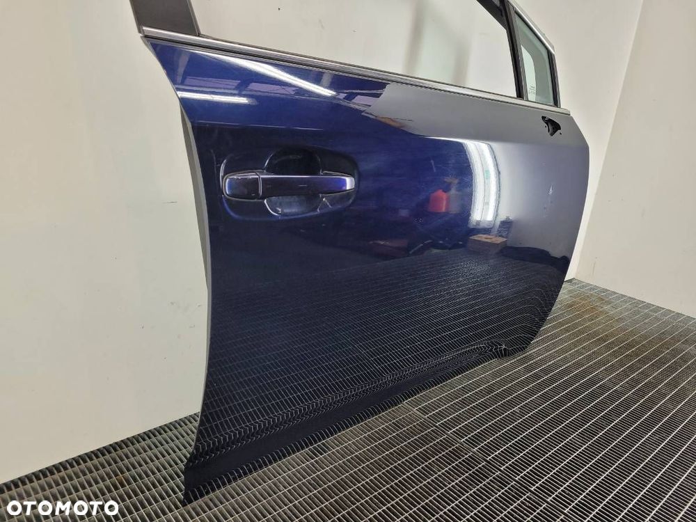 DRZWI PRZÓD PRZEDNIE PRAWE KOMPLETNE TOYOTA AVENSIS T27 8S6 - 4