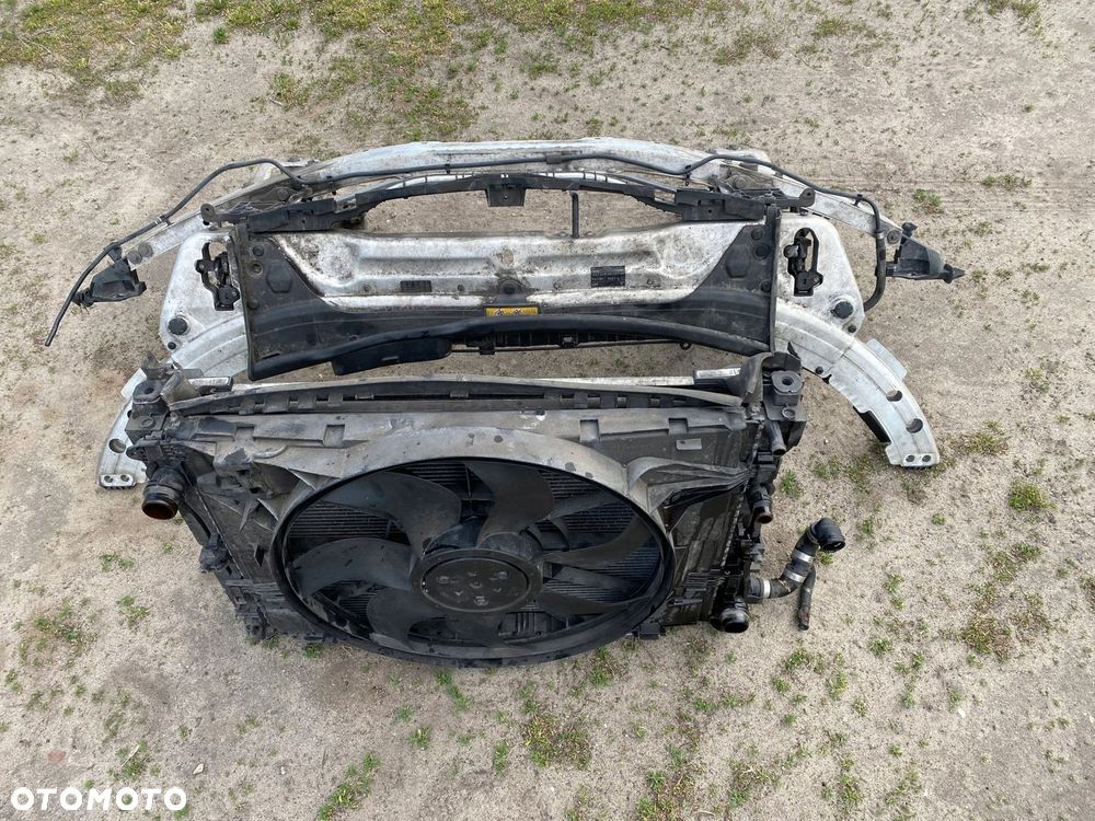 MERCEDES 205 komplet chlodnic chlodnica 51 - 1