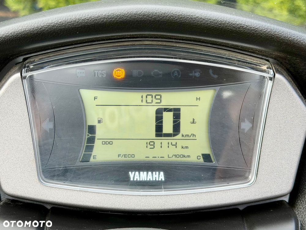 Yamaha NMAX - 12