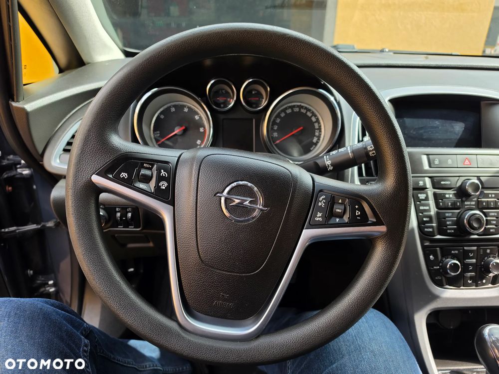 Opel Astra - 16