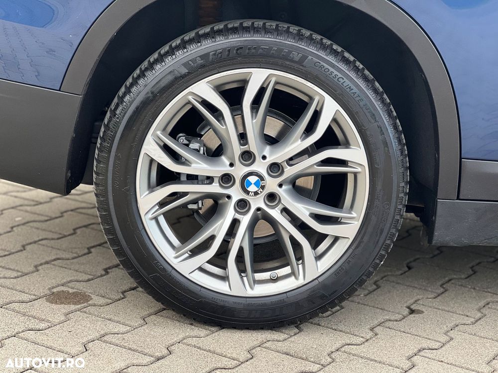 BMW X1 xDrive18d Aut. Sport Line - 18