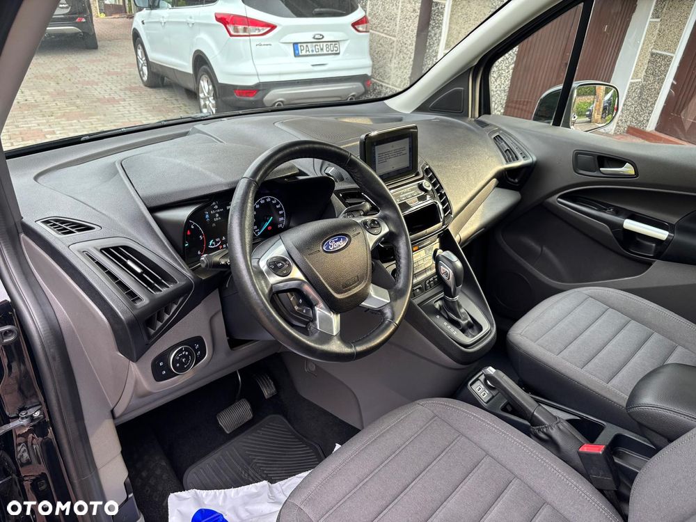 Ford Tourneo Connect Grand - 14