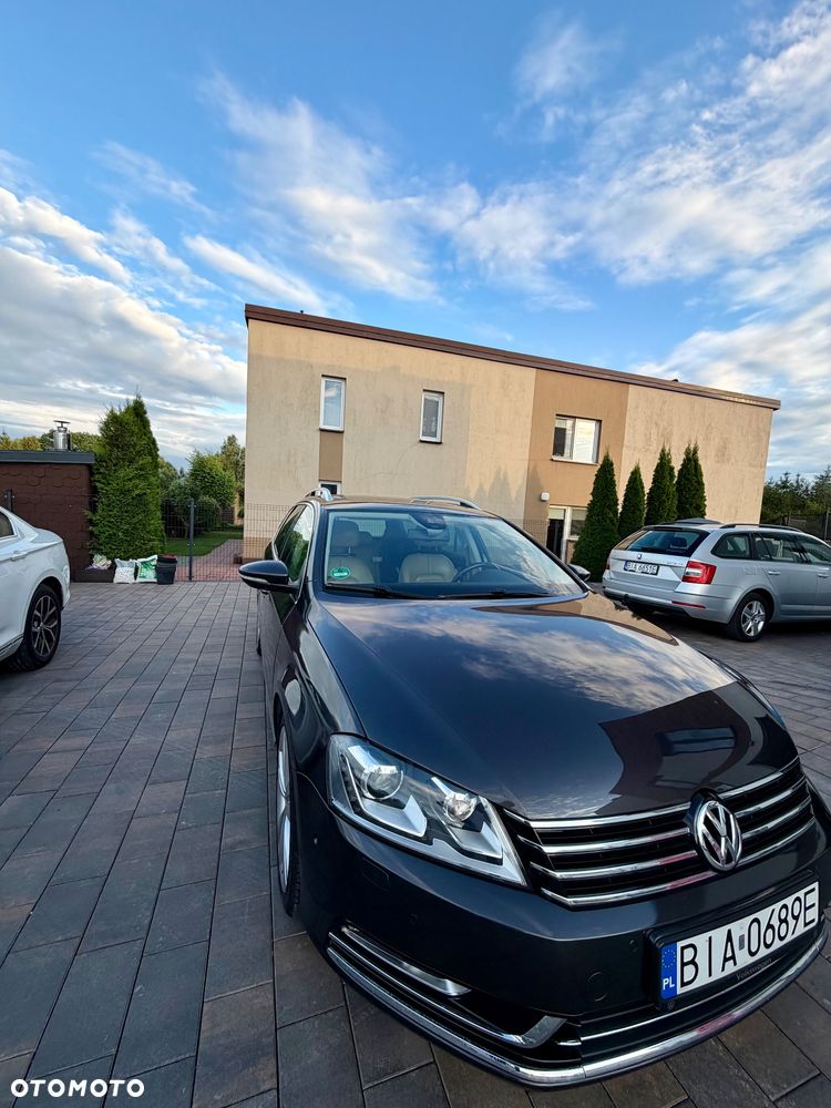 Volkswagen Passat - 20