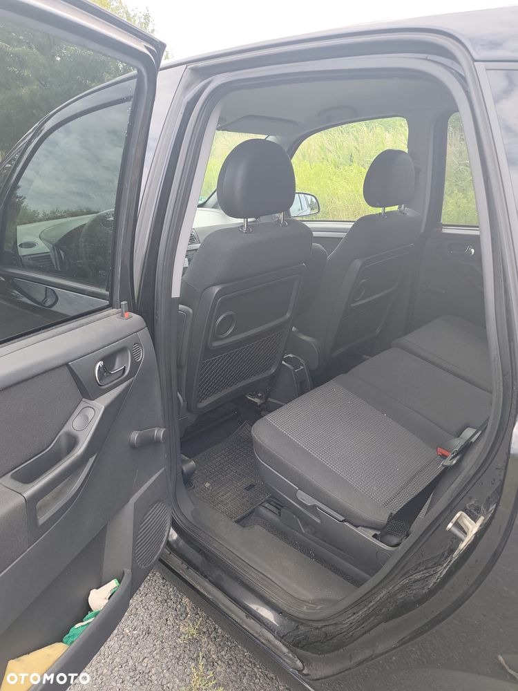 Opel Meriva 1.6 16V - 12