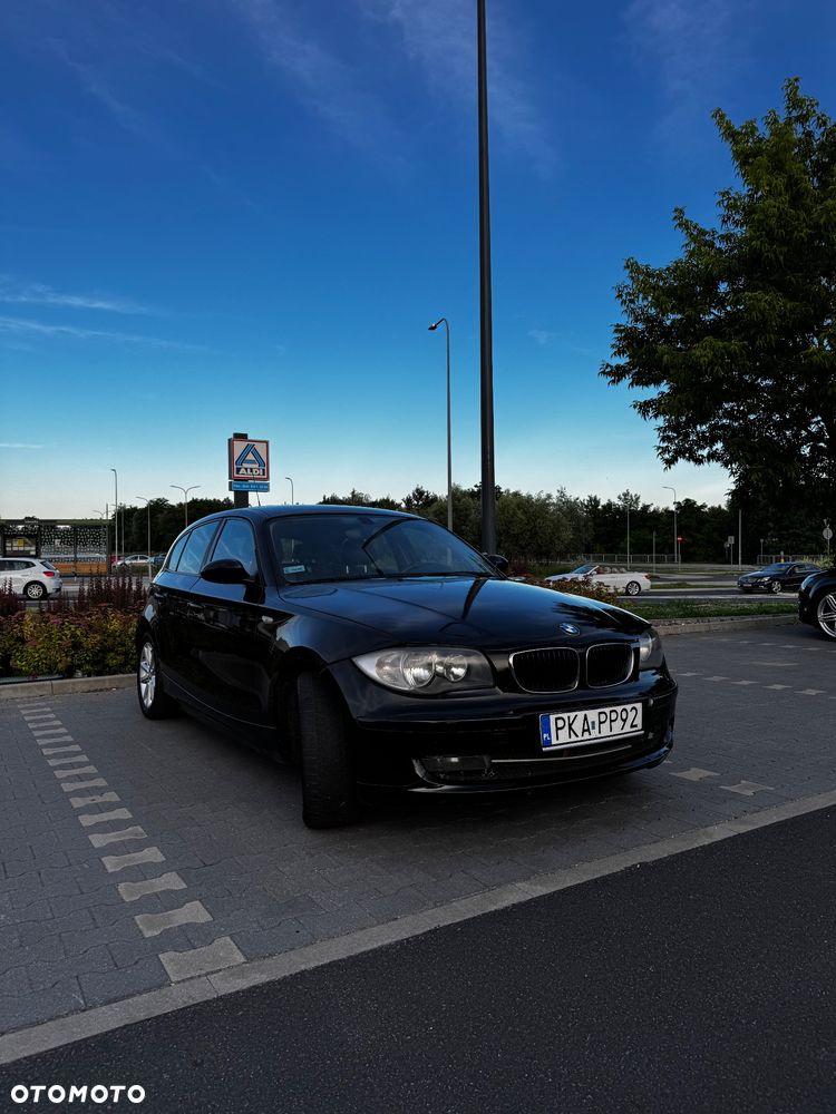 BMW Seria 1 120d - 2
