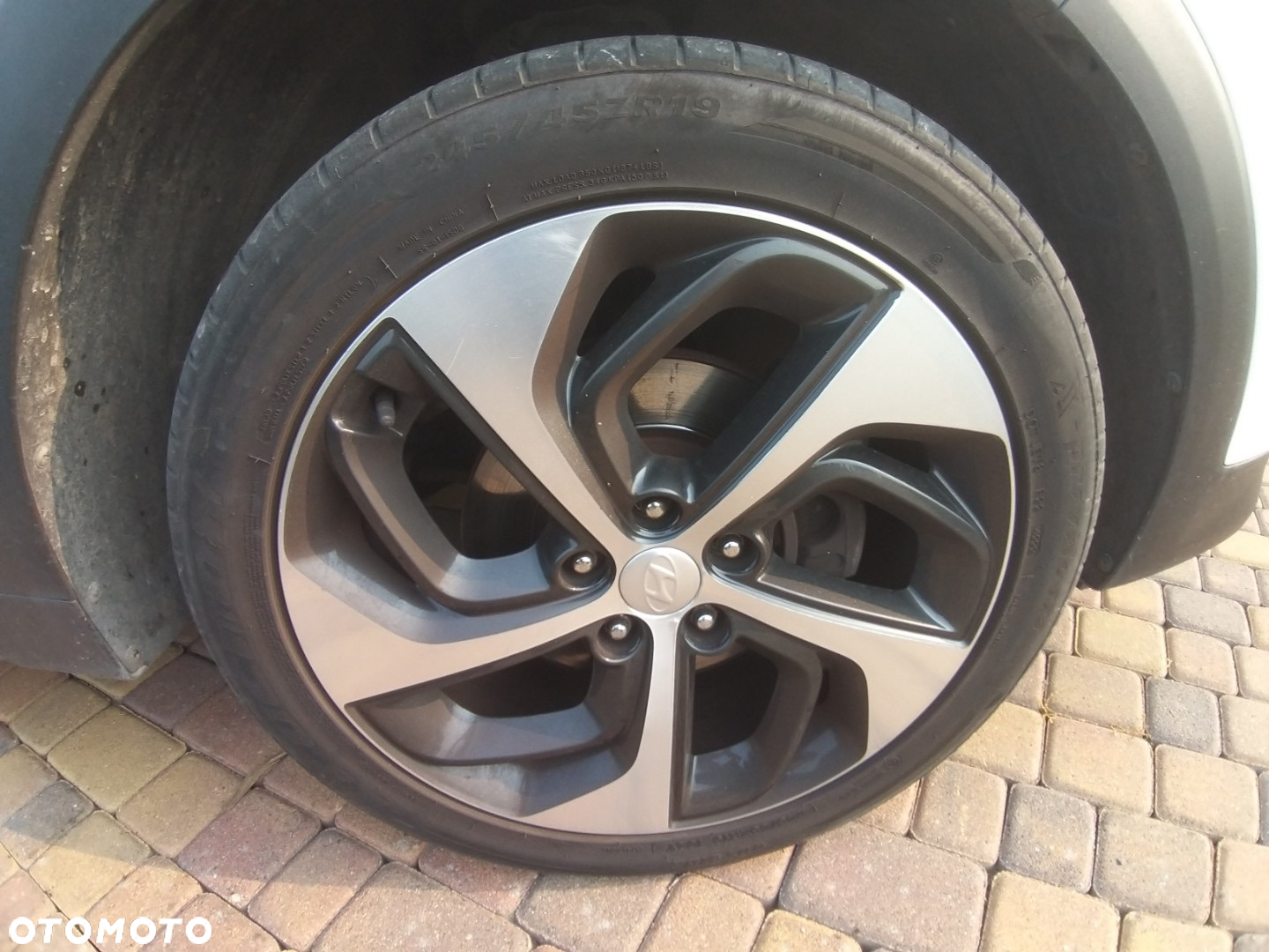 Hyundai Tucson - 24