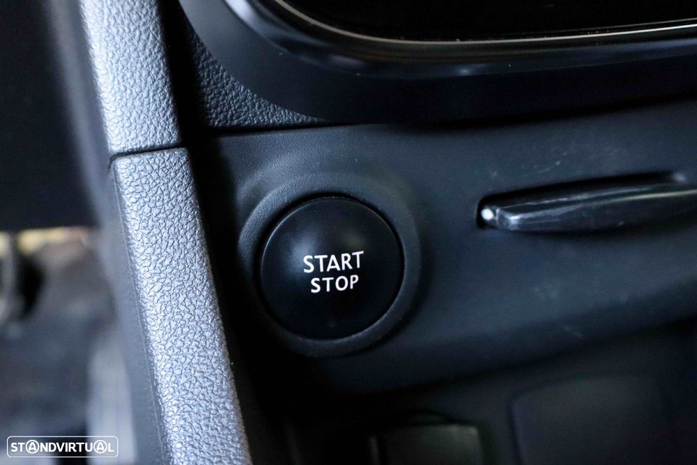 Renault Clio Sport Tourer 0.9 TCe Limited - 31