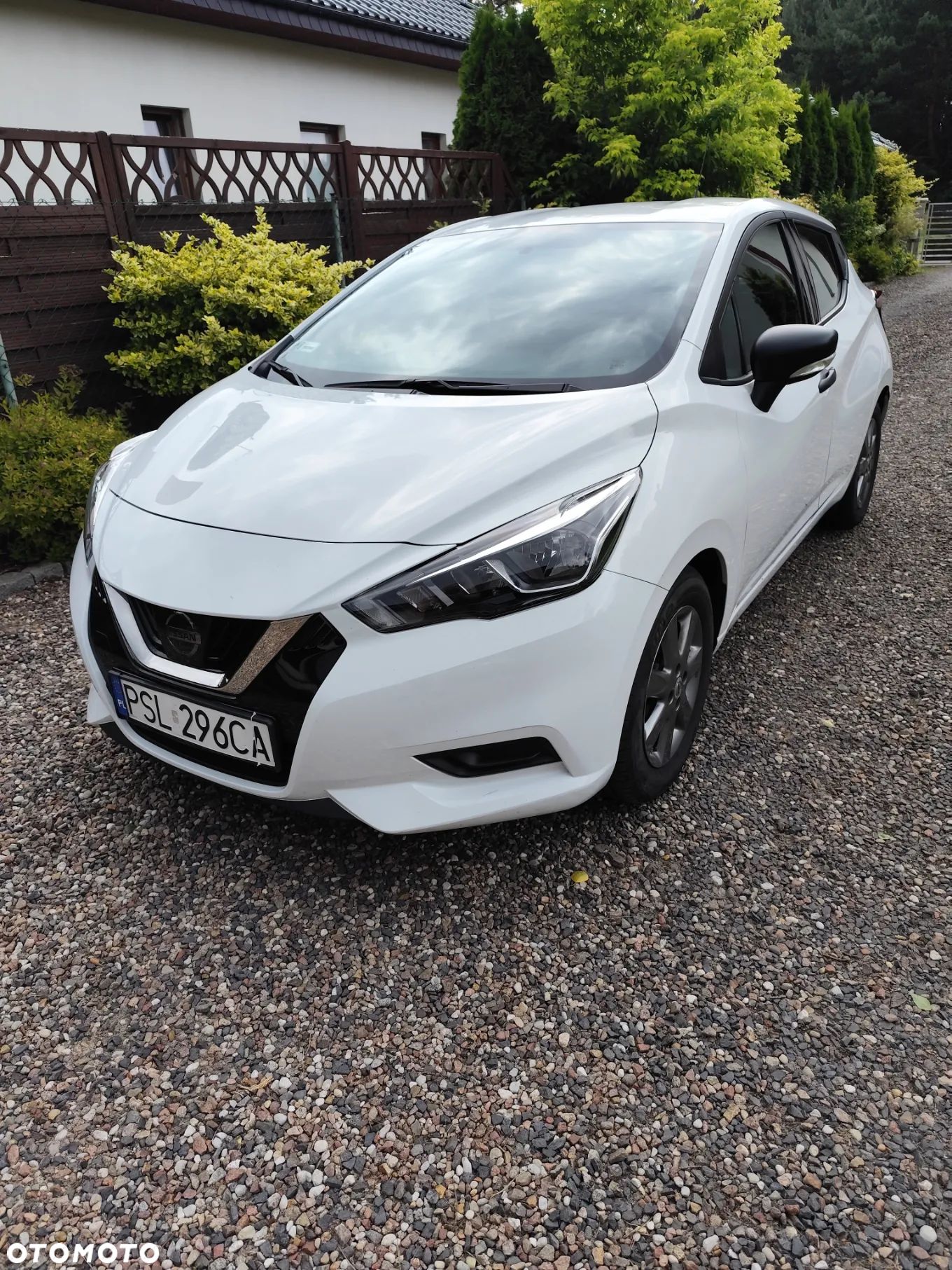 Nissan Micra 1.0 Visia Plus - 1