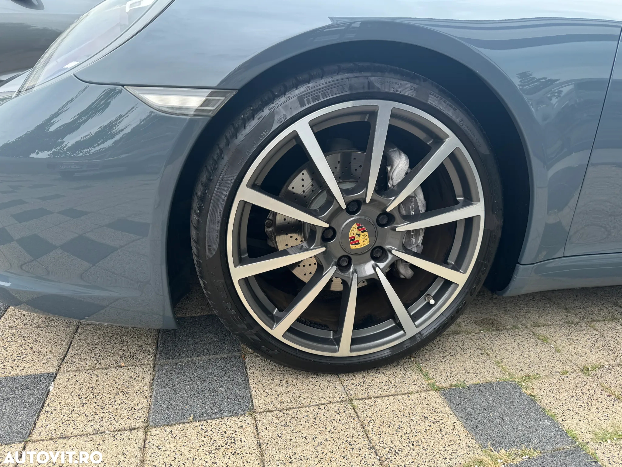Porsche 911 Carrera PDK - 21