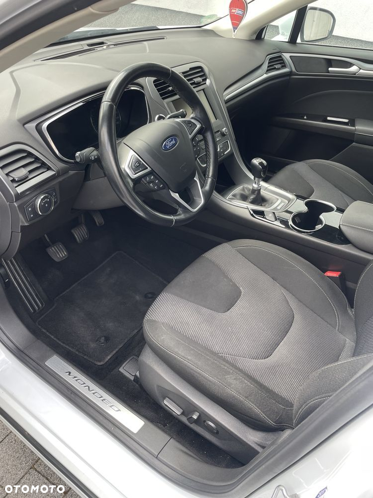 Ford Mondeo 2.0 TDCi Titanium - 29