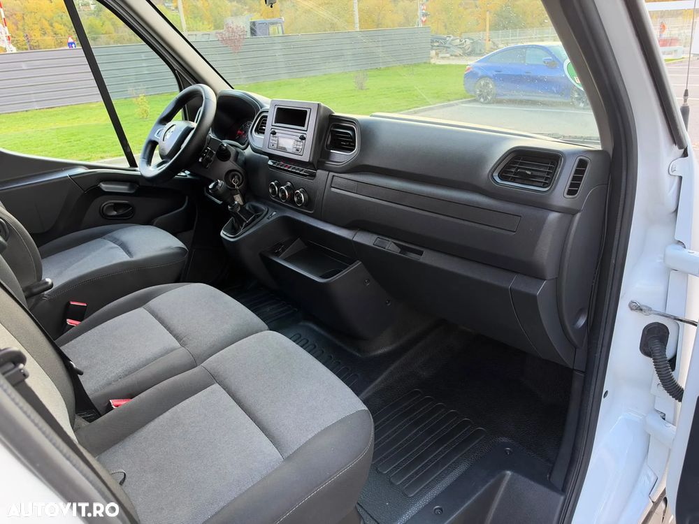 Renault Master - 11