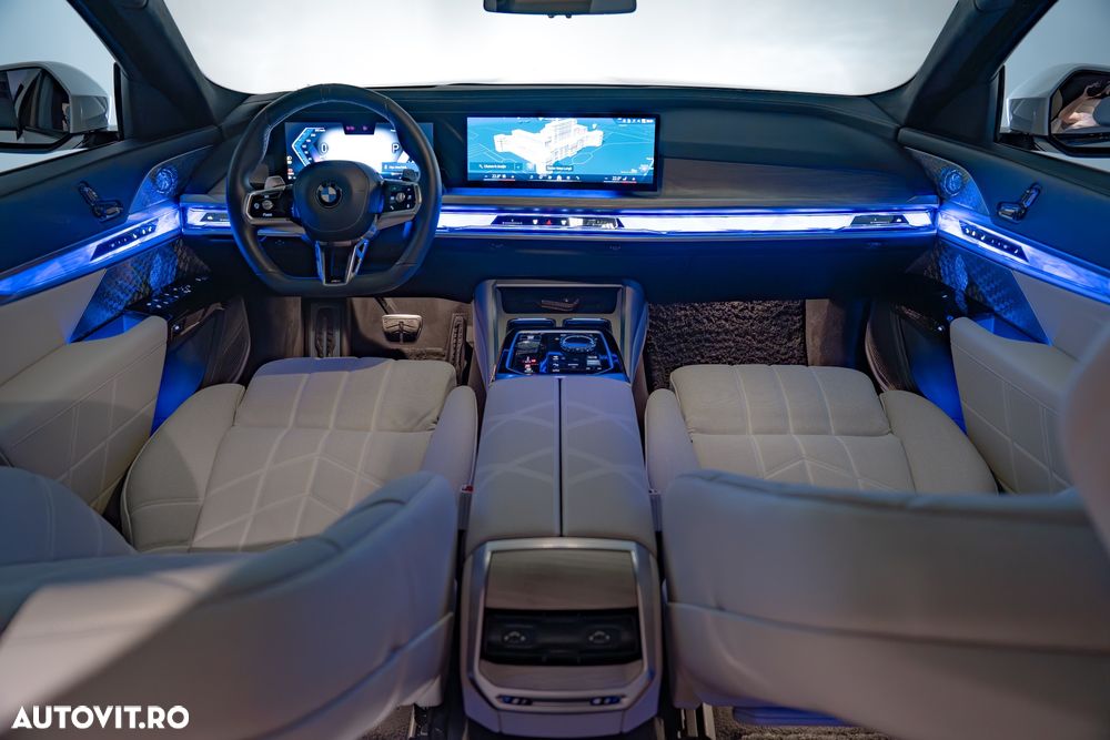 BMW Seria 7 740Ld xDrive MHEV - 26