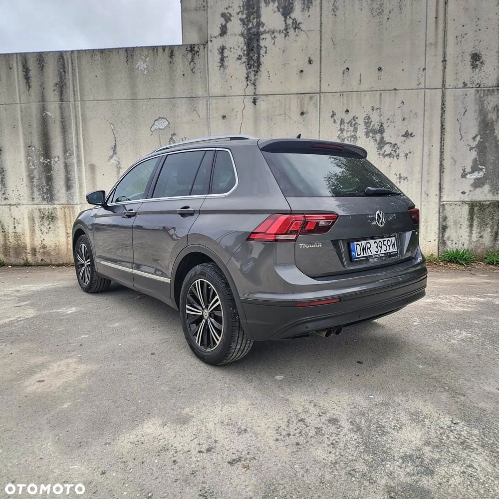 Volkswagen Tiguan - 3