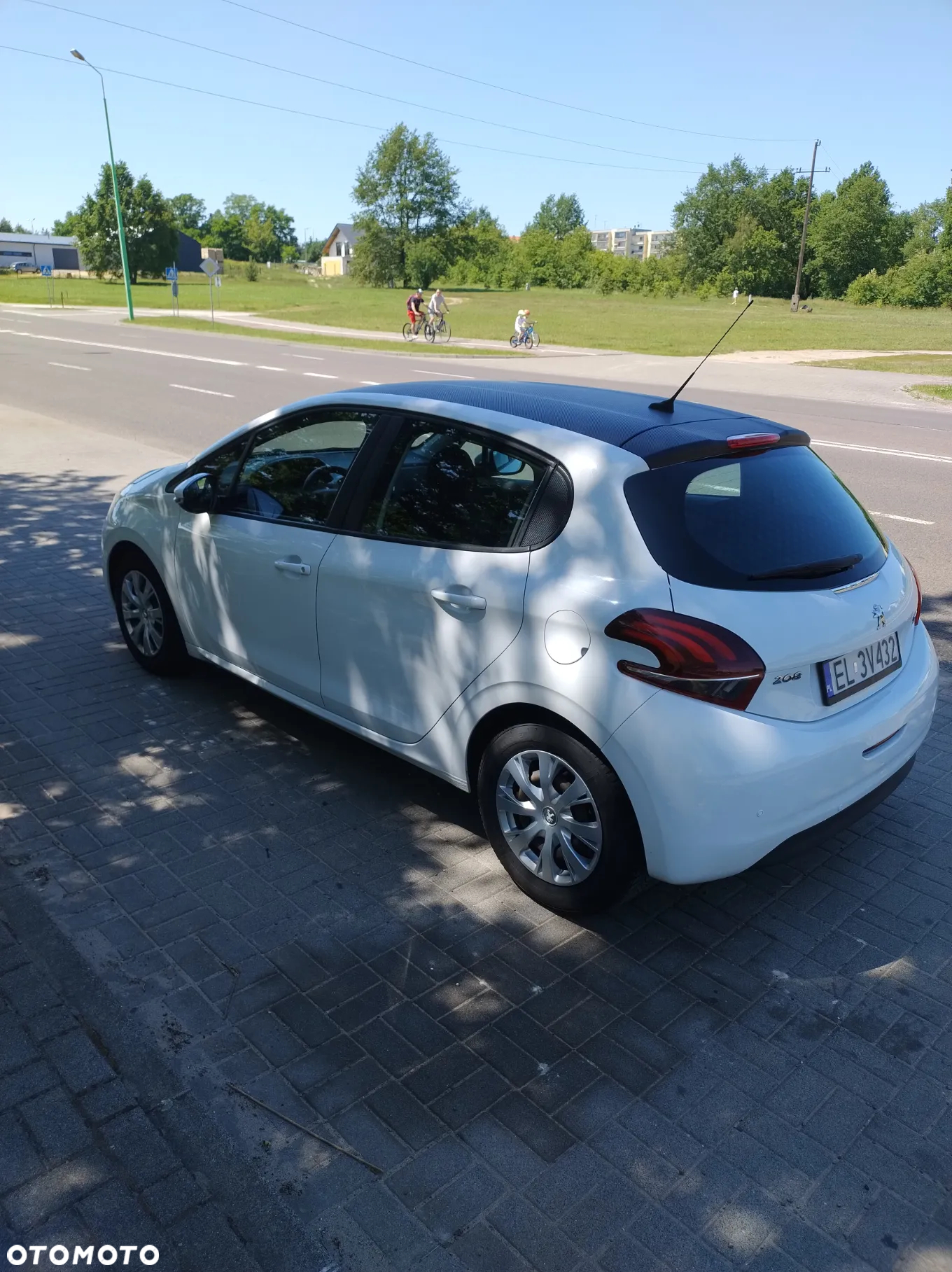 Peugeot 208 1.6 BlueHDi Active - 28