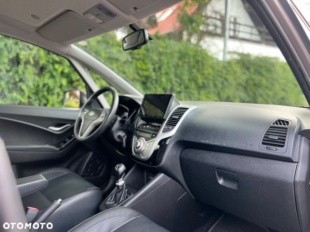 Hyundai ix20 1.4 blue YES Gold - 27