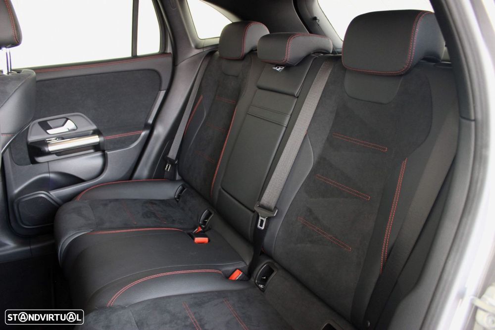 Mercedes-Benz EQA 250+ AMG Line - 17