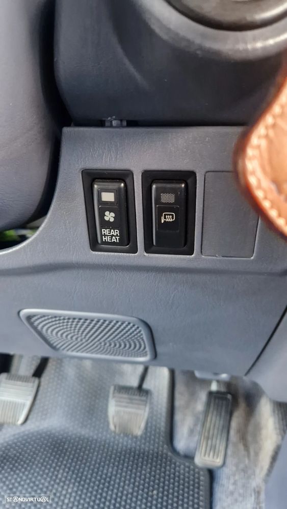 Toyota Land Cruiser 3.0 D-4D - 25
