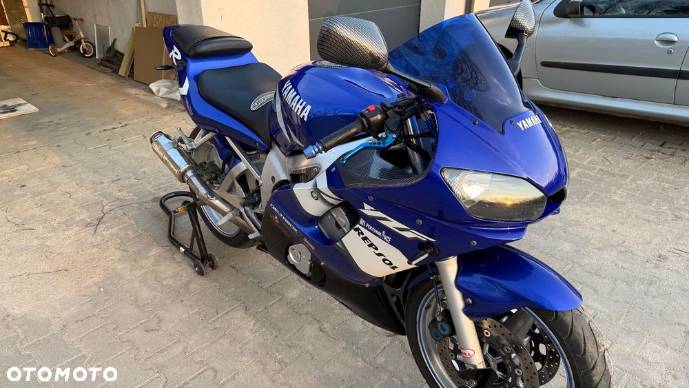 Yamaha R6 - 21