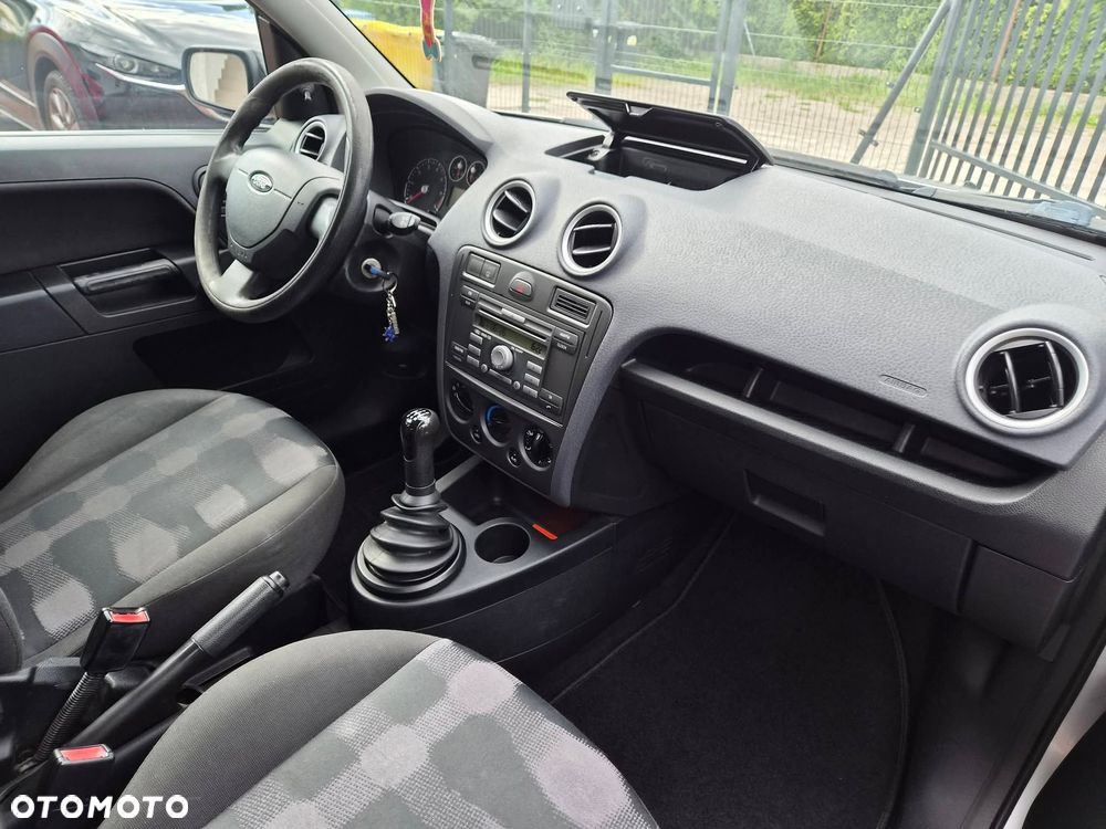 Ford Fusion 1.4 Ambiente - 4