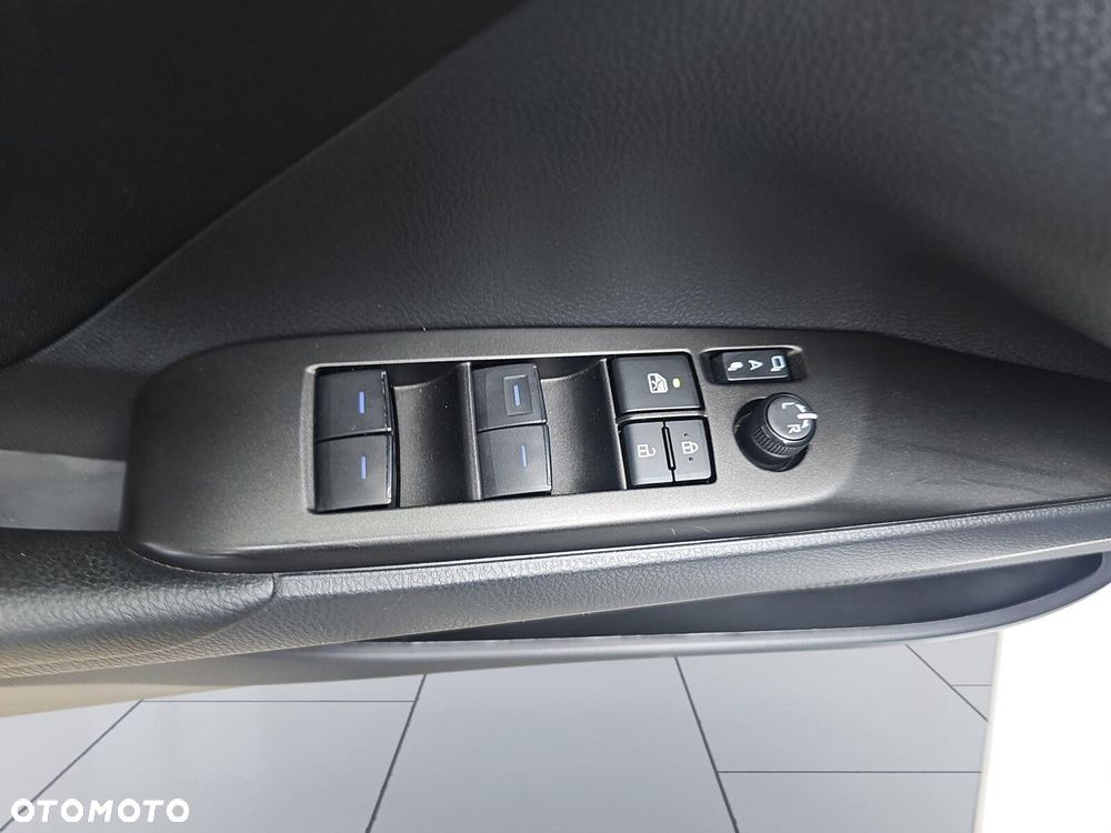 Toyota Camry 2.5 Hybrid Comfort CVT - 19