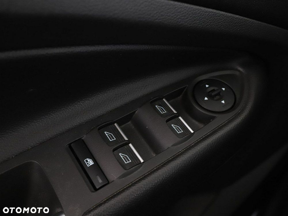 Ford Kuga 2.0 TDCi 4x2 ST-Line - 34