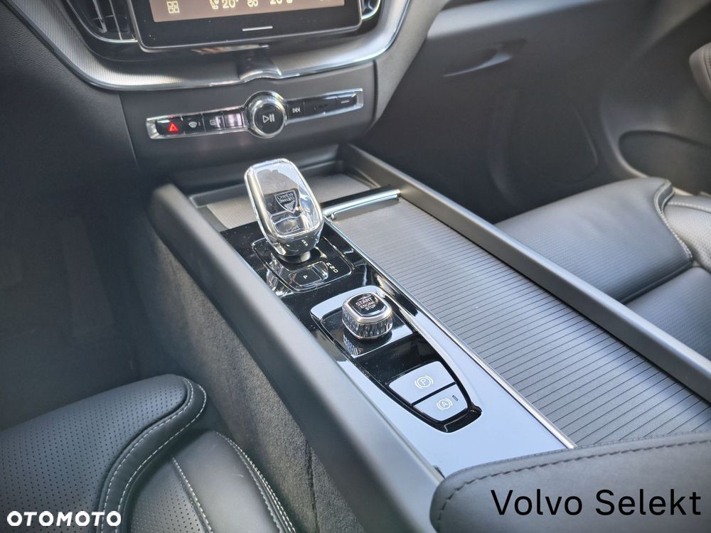 Volvo XC 60 - 29