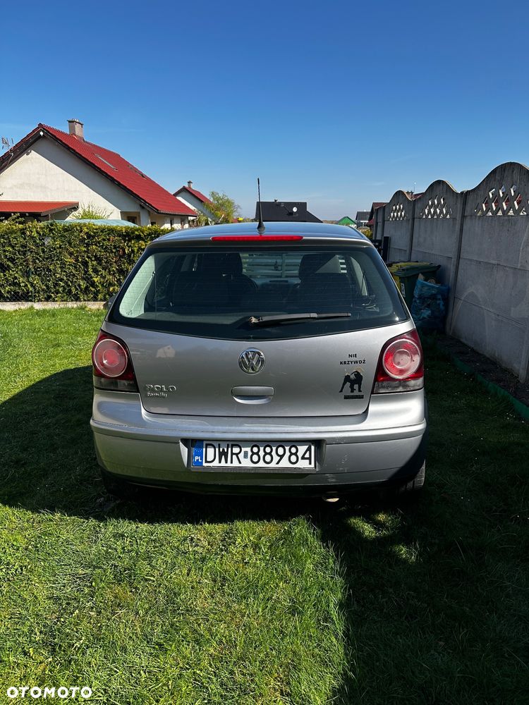 Volkswagen Polo 1.2 Entry - 2