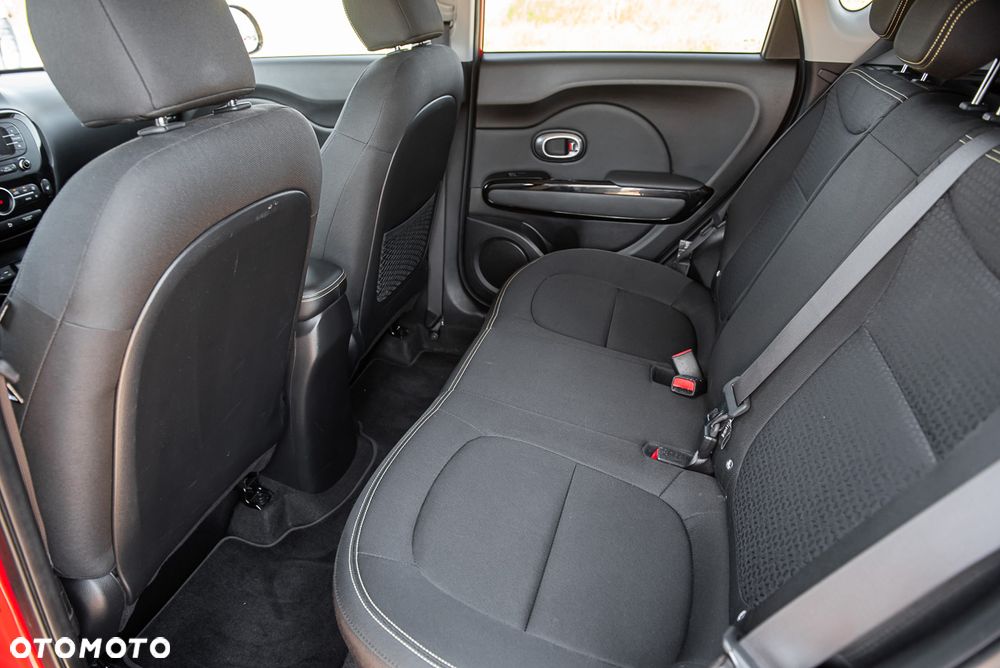 Kia Soul 1.6 GDI XL - 22