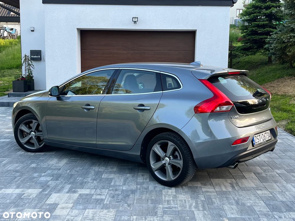 Volvo V40 T3 Drive-E Inscription - 5