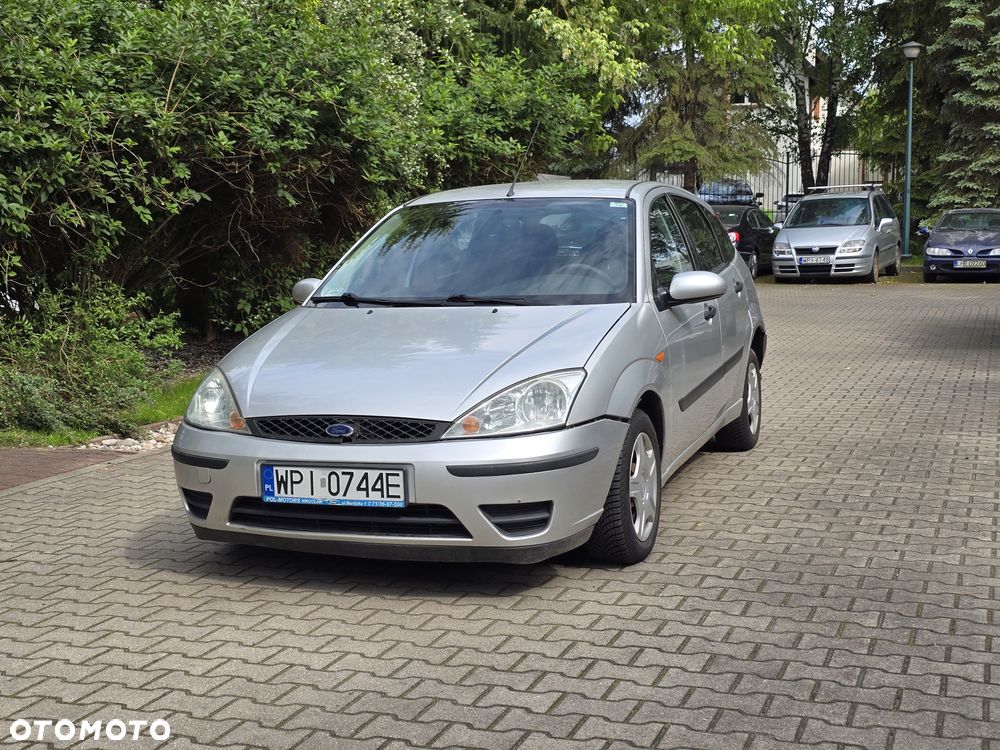 Ford Focus 1.6 Comfort - 4