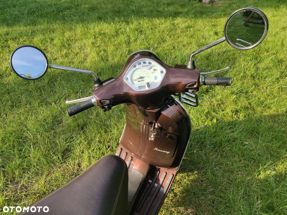 Piaggio Vespa - 13