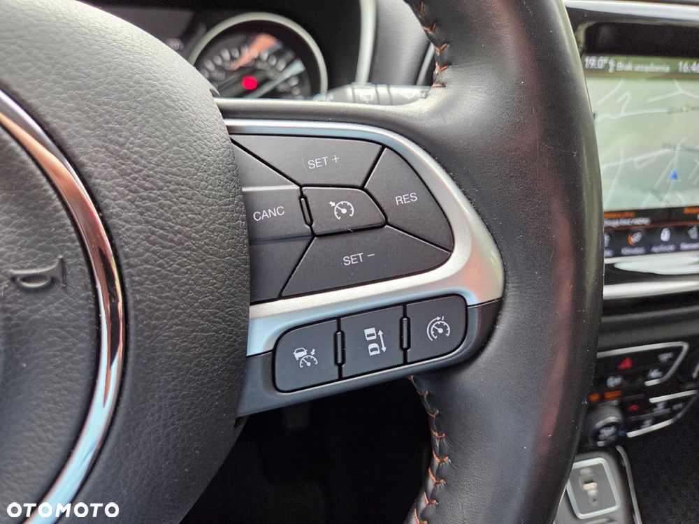 Jeep Compass 1.4 MultiAir Active Drive Automatik Limited - 17