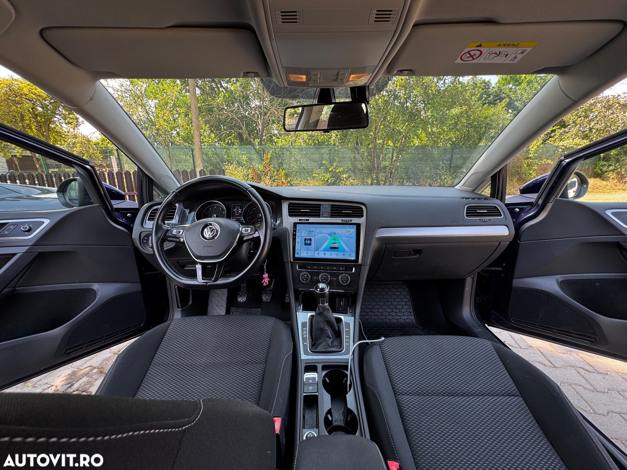 Volkswagen Golf 1.0 TSI Trendline - 19