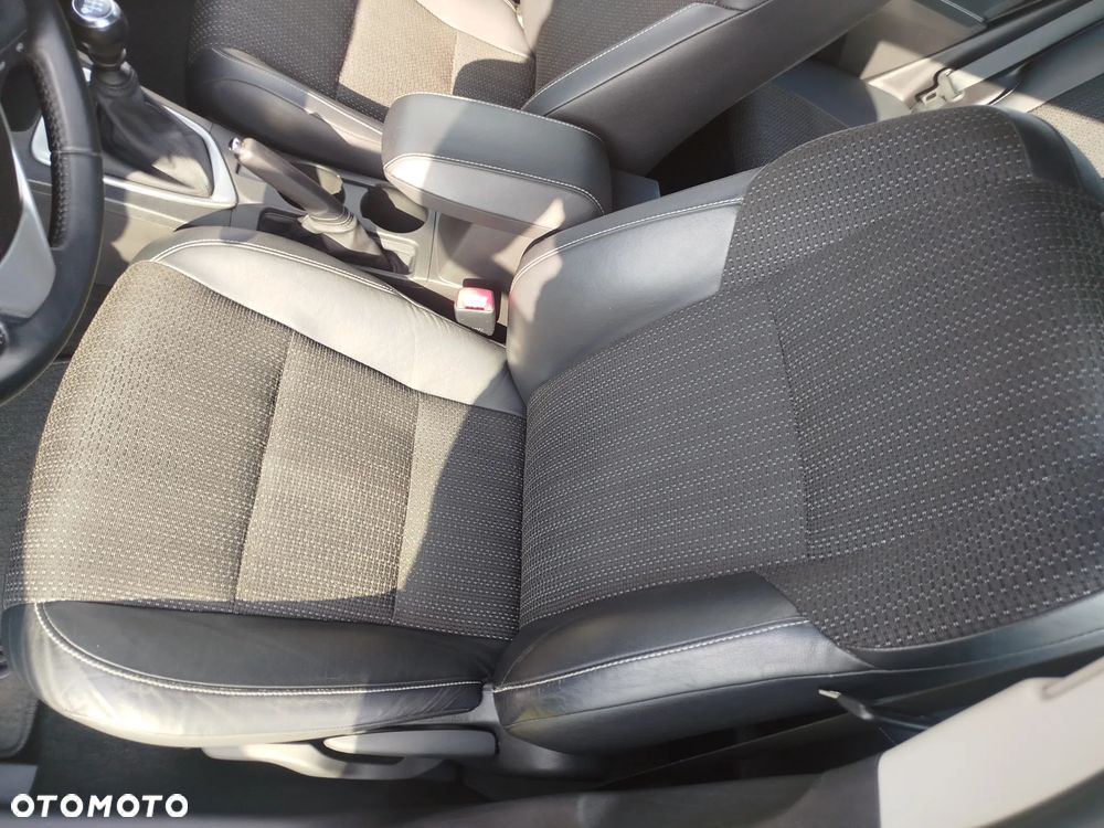 Toyota Auris - 20