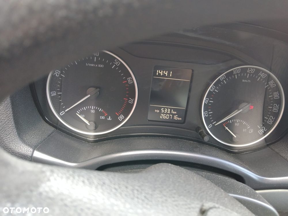 Skoda Octavia 1.6 Combi Aktionsmodell - 14