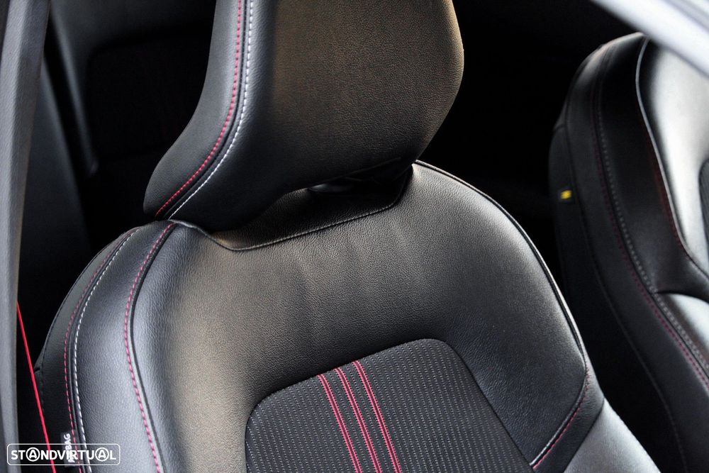 Renault Captur 1.0 TCe RS Line - 24