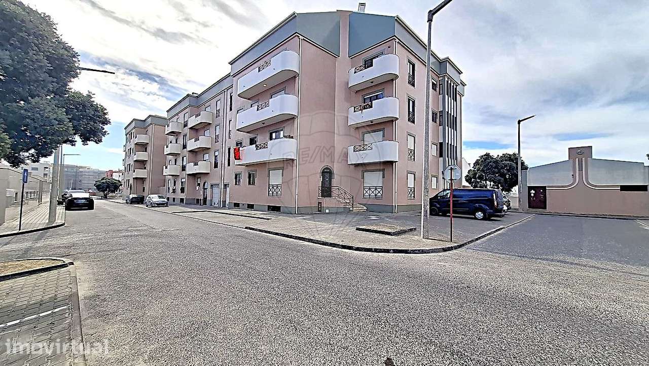 Apartamento T2 para arrendamento - Grande imagem: 2/12