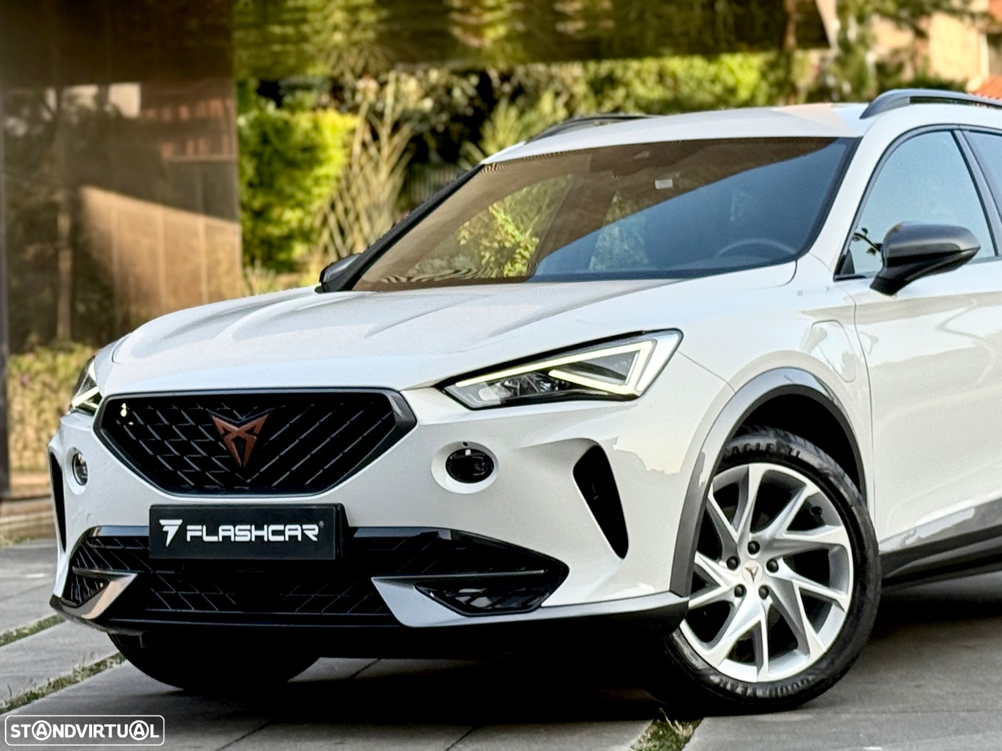Cupra Formentor 1.4 e-Hybrid Sport DSG - 26