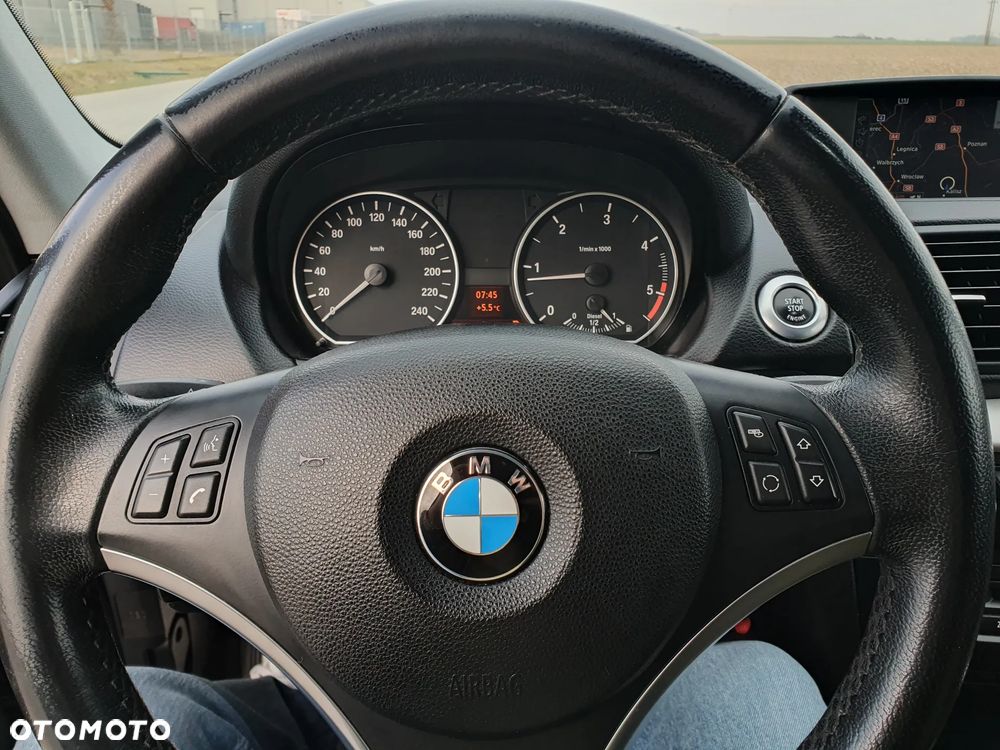 BMW Seria 1 118d - 11