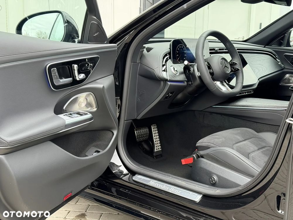 Mercedes-Benz Klasa E - 20