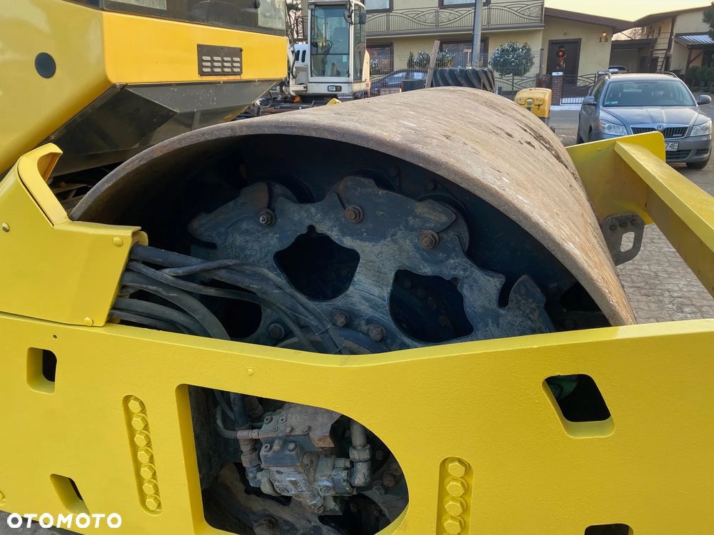 Bomag BW213DH-4, 2012 ROK, 5500 MTH, Z NIEMIEC, SUPER STAN - 20